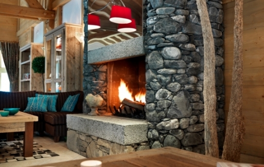 Sitting by the fire in L'Oree des Neiges, Vallandry, France