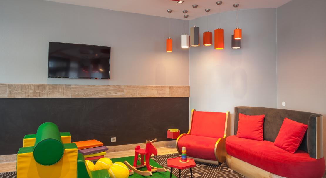 Hotel Royal Ours Blanc Alpe d'Huez  kids play area