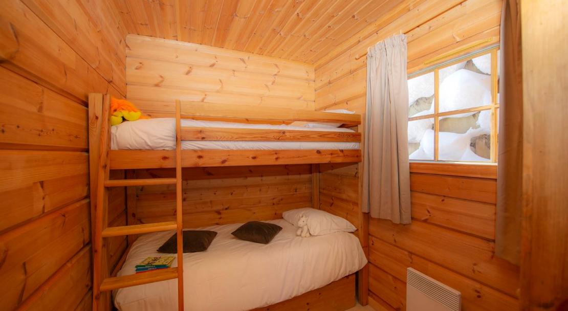 Chalets de Crete Cote bunk beds; Copyright: Madame Vacances