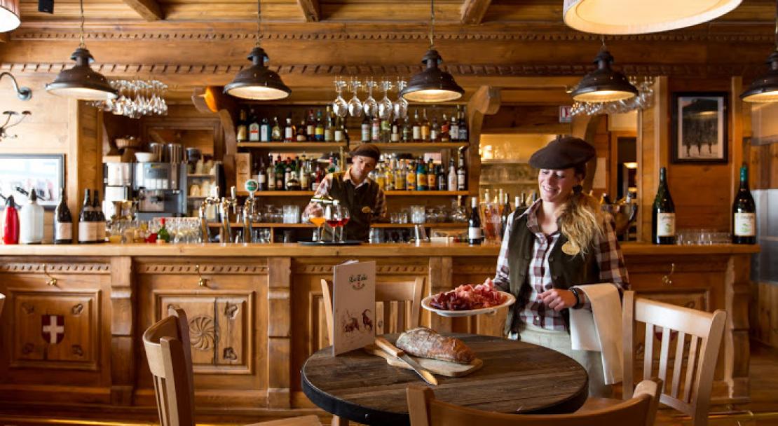 Bar in Hotel AlpenRuitor Meribel
