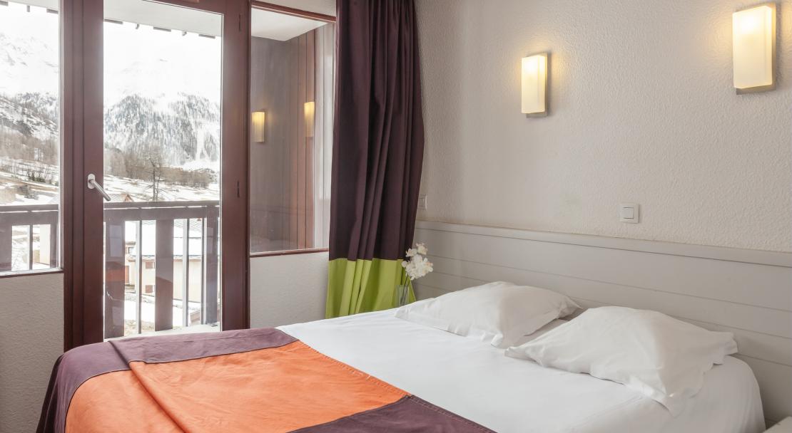 Double Room La Daille Val d'Isere