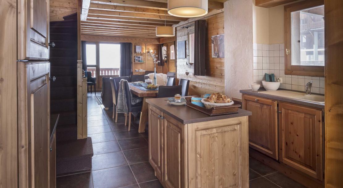 Chalet Lombarde Val Thorens Kitchen 