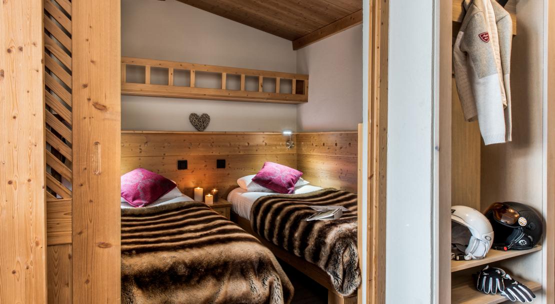 Bedroom at Residence Village Montana Val Thorens; Copyright: Laurie Verdier