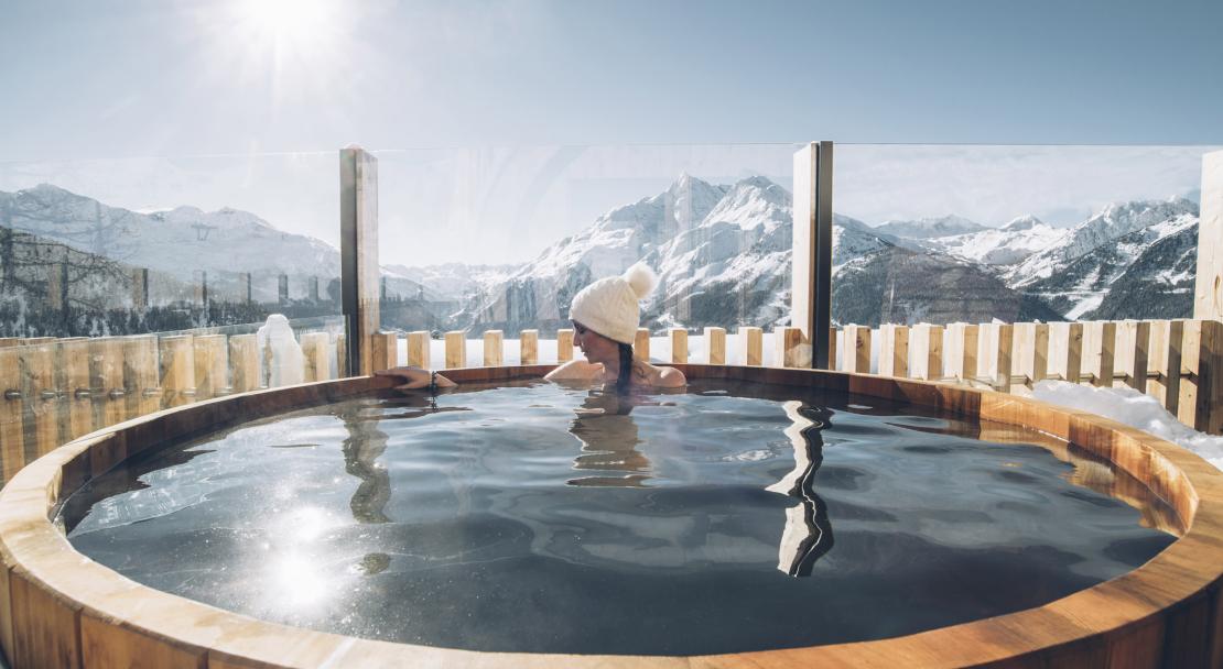 Hotel Alparena outdoor hot tub