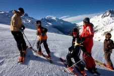 Improve your ski skills with a lesson in a Chamonix ski school