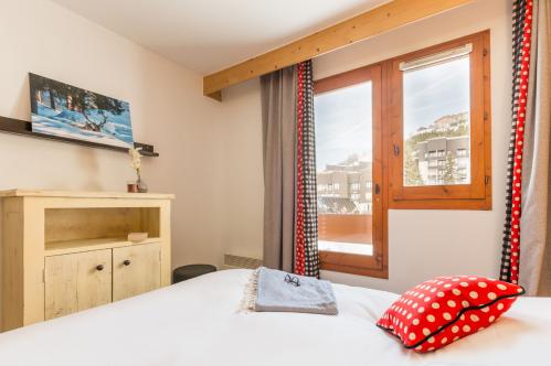 Double bed apartment - Résidence Aconit – Les Menuires; Copyright: Imagera