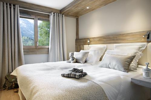 Double bedroom MGM Les Chalets Elena Les Houches