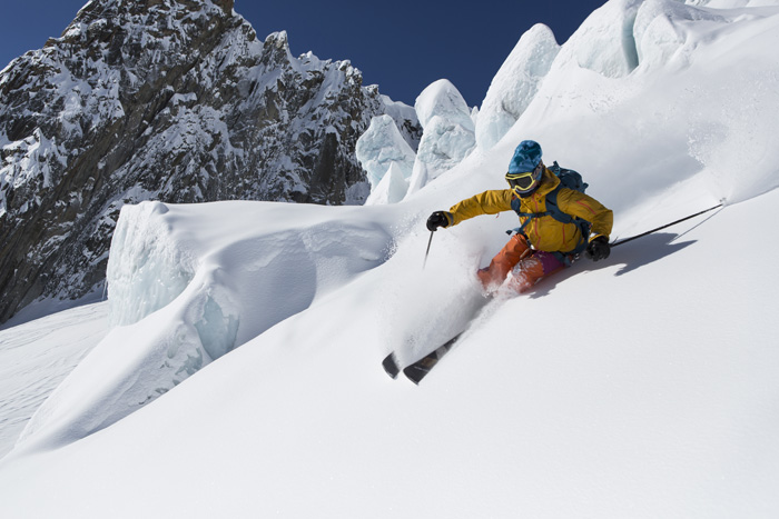 Advanced skiing in Le Vallee Blanche, Chamonix