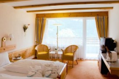 Superior Twin/Double Room in Hotel Sunstar in Grindelwald