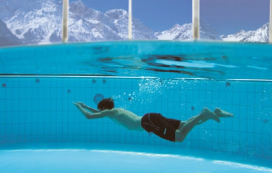 Swimming Pool - Hotel Waldegg - Engelberg
