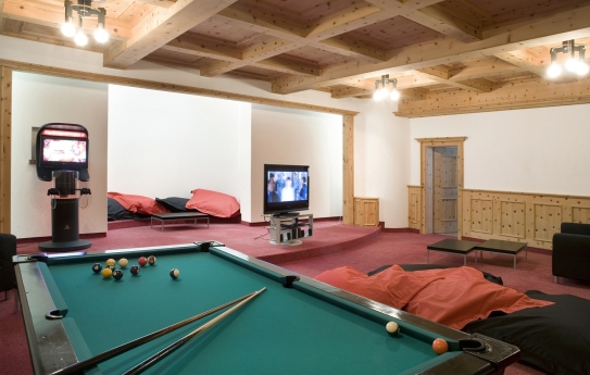 The comfortable games room at the Hotel Strela in Davos