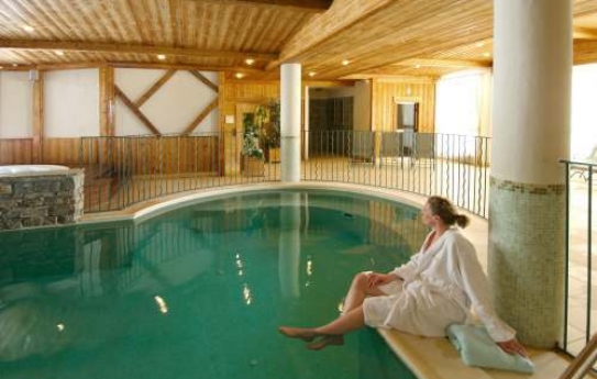 Pool - Residence L'Oxalys - Val Thorens - France; Copyright: Berenguer