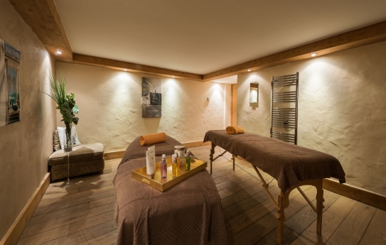 A spa treatment room in Le Village de Lessy, Le Grand-Bornand/ Chinaillon, France; Copyright: ©Foud'Image