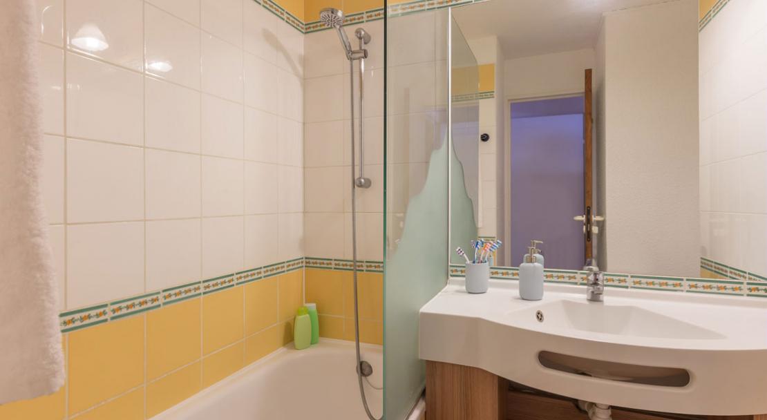 Bathroom - Les Sentiers du Tueda - Pierre & Vacances - Meribel