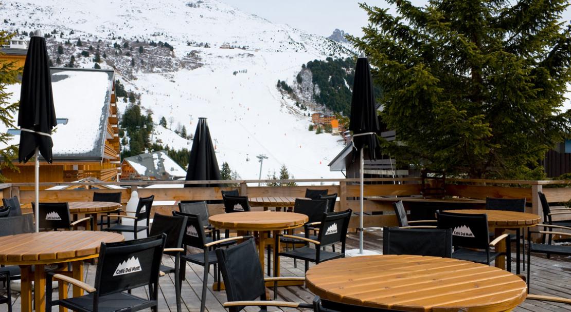 Hotel Le Mottaret and the slopes Meribel