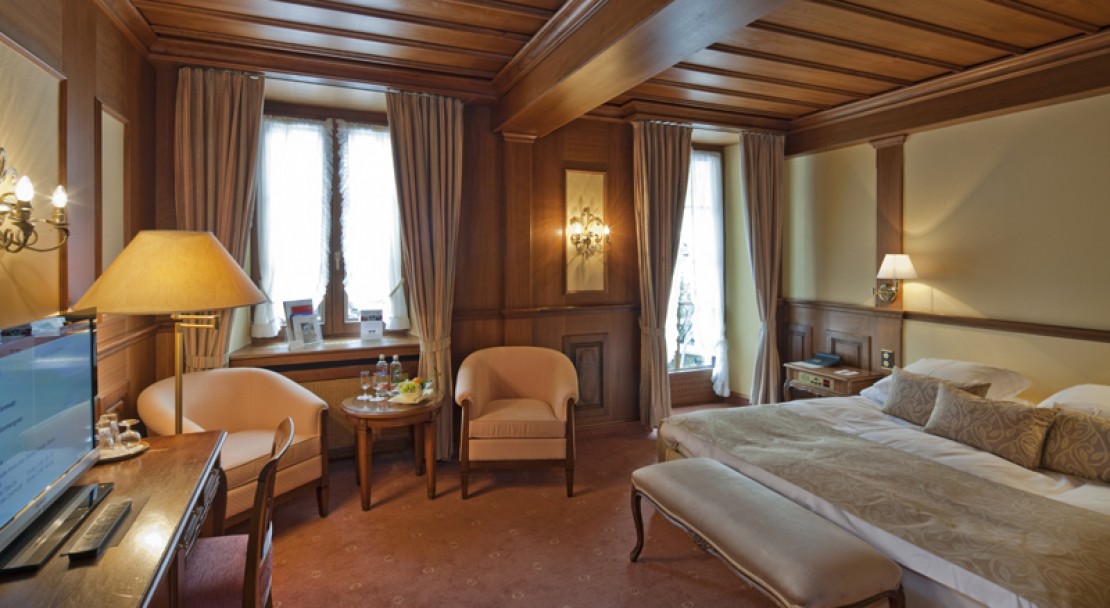 Standard Double Room - Grand Hotel Zermatterhof - Zermatt