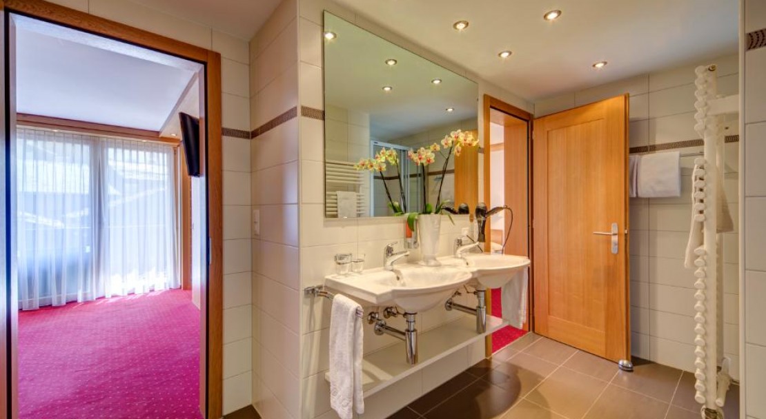 Hotel Excelsior - Zermatt - Bathroom