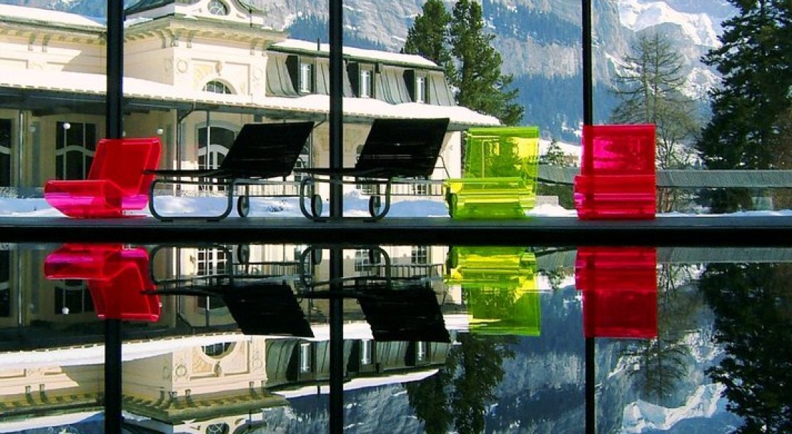 Waldhaus Flims Hotel Pool & Mountains