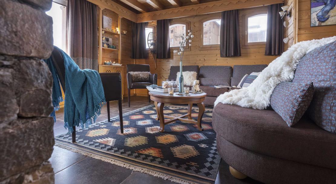 Chalet Lombarde Val Thorens Sitting Room 2