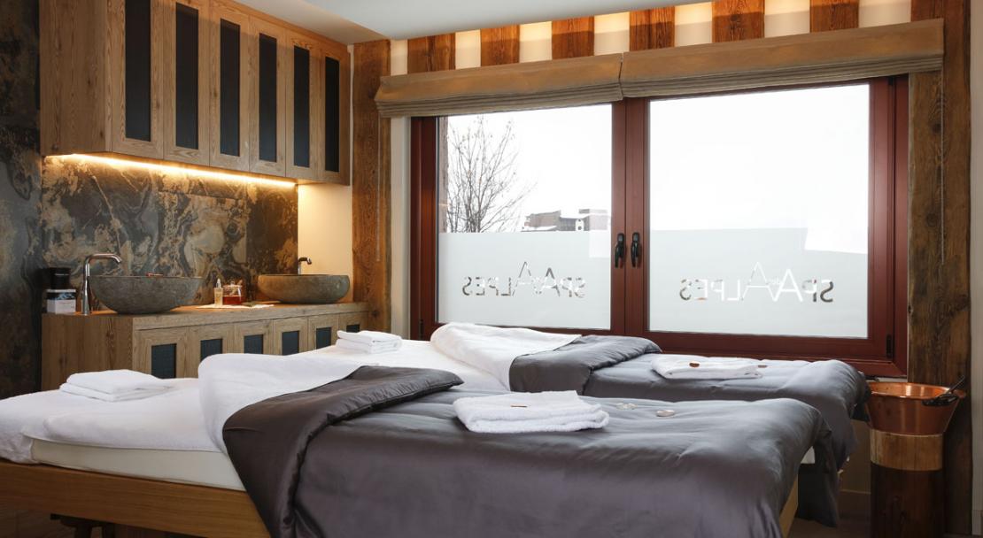 Duo spa treatment room Hotel Les Grandes Rousses Alpe d'Huez