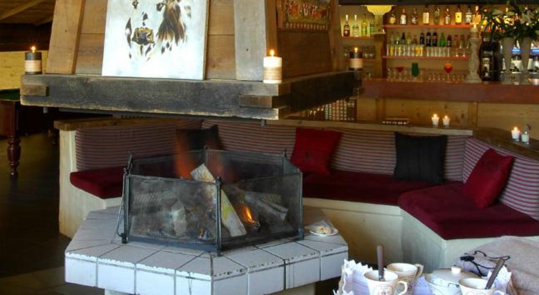 Hotel Aplenroc- Fireplace