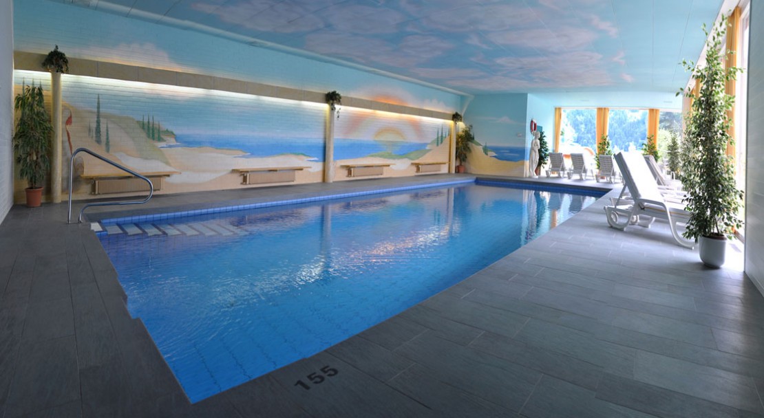 Pool at Romantik Hotel Schweizerhof - Grindelwald - Switzerland