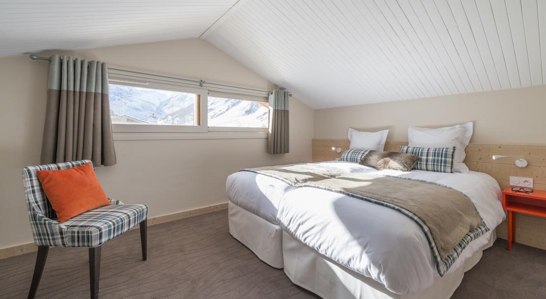 Chalets du Jardin Alpin Val d'Isere Twin_bedroom