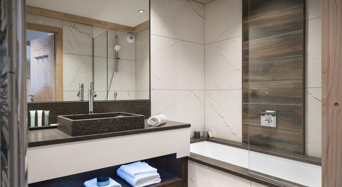 Residence Alpen Lodge MGM La Rosiere Apartment -Bathroom, Bath