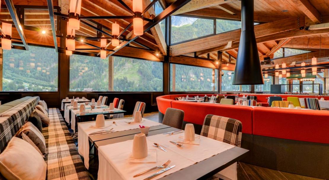 Alpina Breakfast room, Alpina Eclectic Hôtel & Spa, Chamonix; Copyright: Best of Mont Blanc