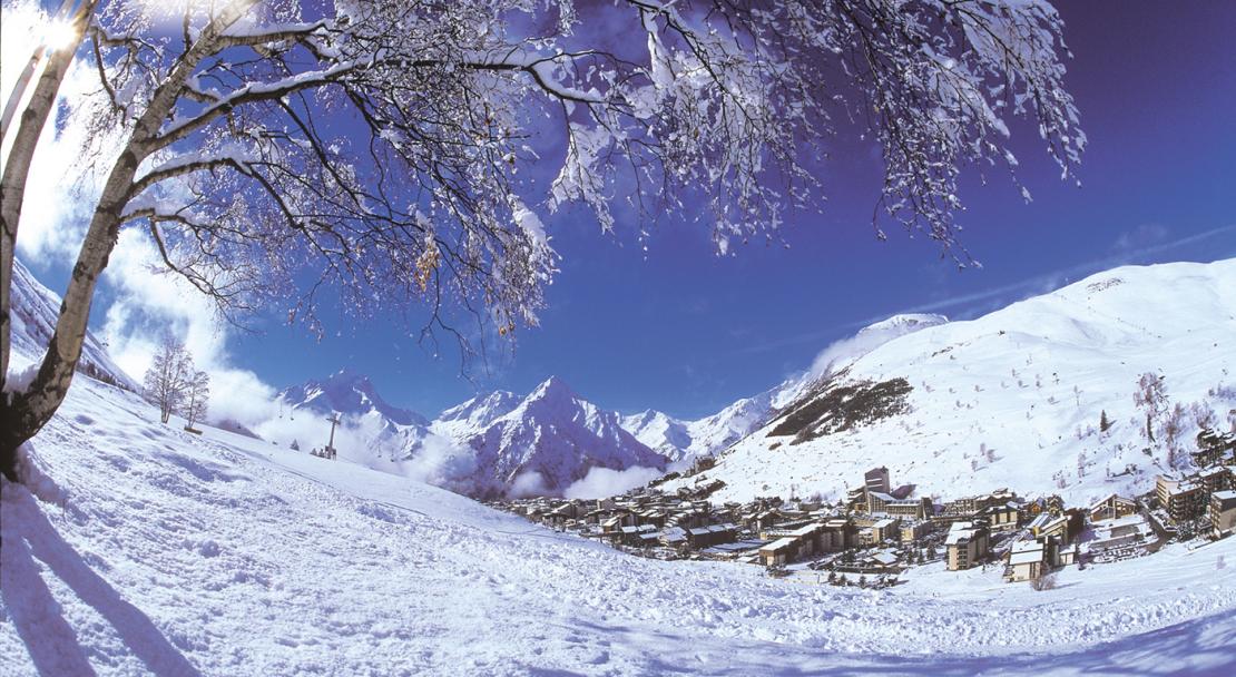 The exciting ski resort Les 2 Alpes; Copyright: Les 2 Alpes Tourist Office