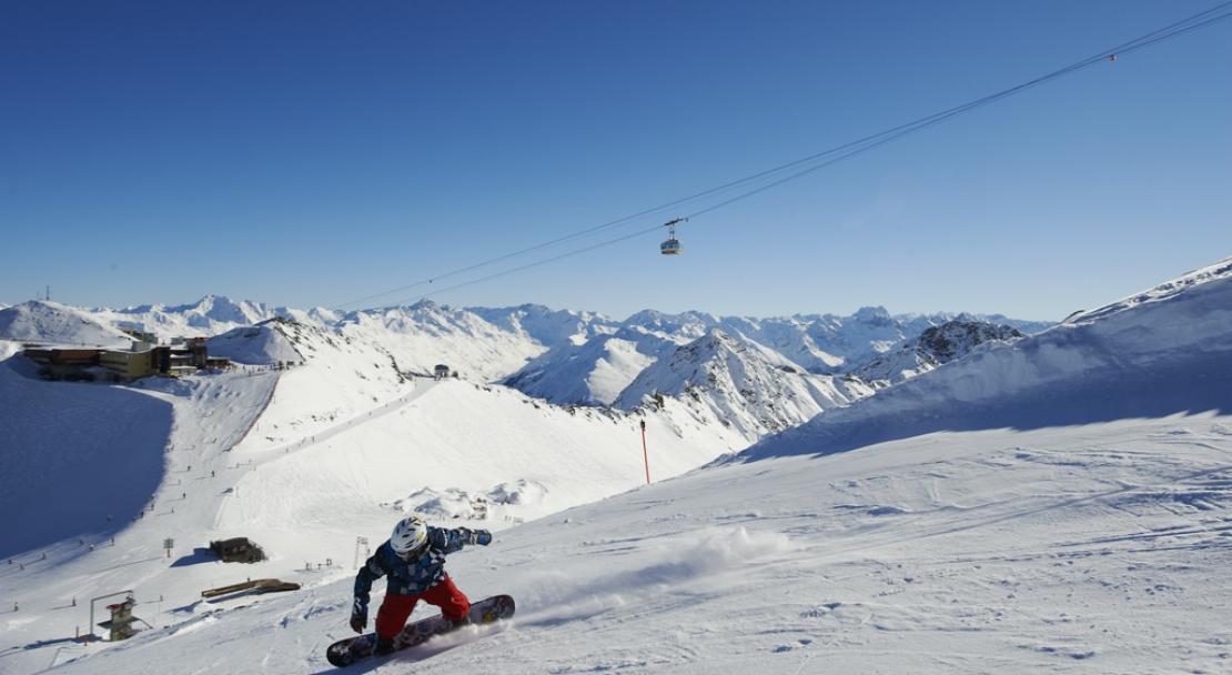 Snowboarding in Davos