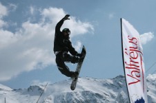 Plenty of features in Valfrejus for snowboarders to enjoy