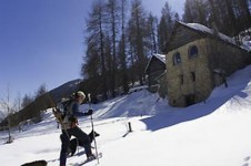 Just 45 minutes from Isola 2000 there are some beautiful unspoiled natural landscapes to explore on cross country skis