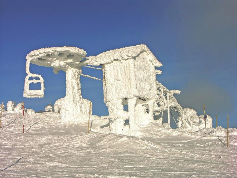 Frozen chairlifts and hut
