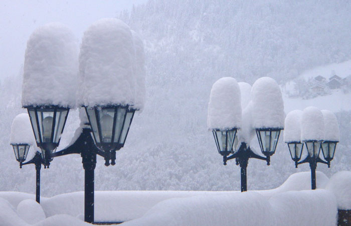 Meribel Snow Topped Lamps